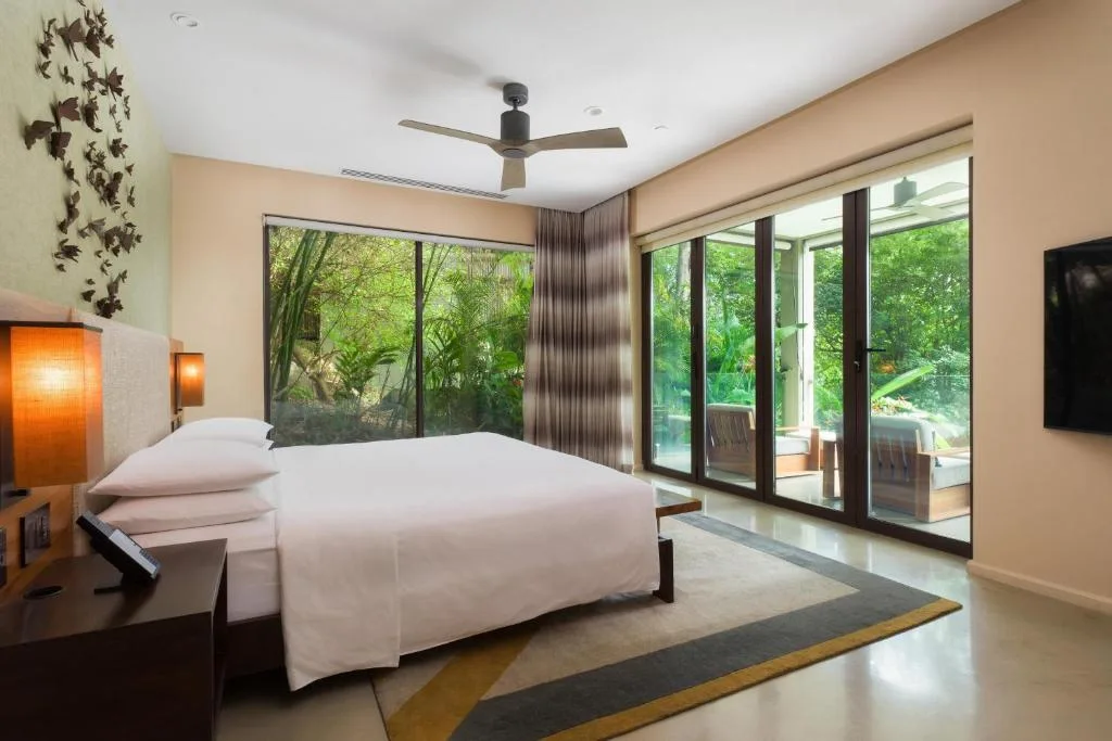 Andaz Peninsula Papagayo Resort: another view