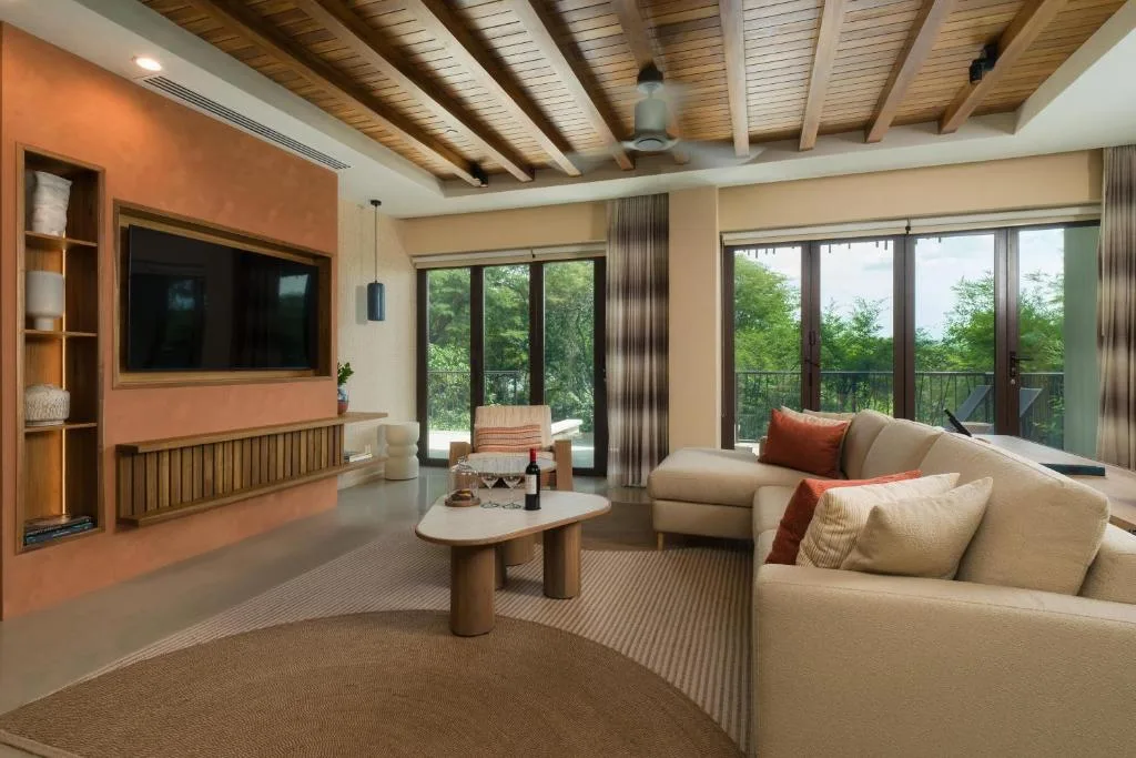 Andaz Peninsula Papagayo Resort: another view