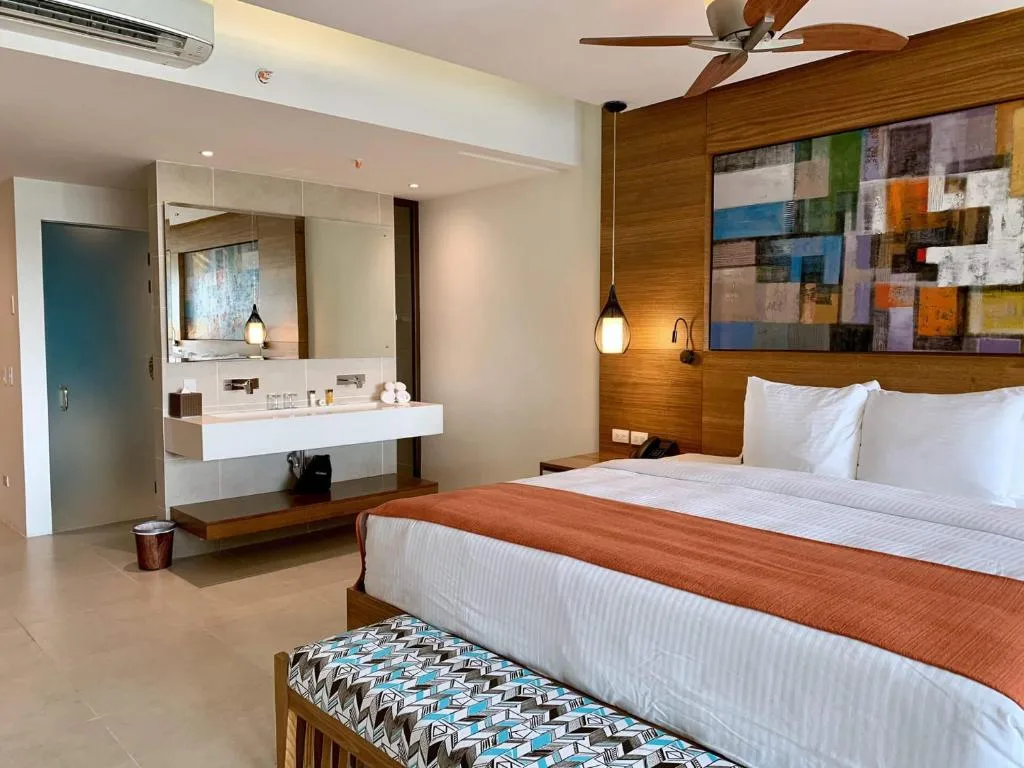 Azura Beach Resort: another view
