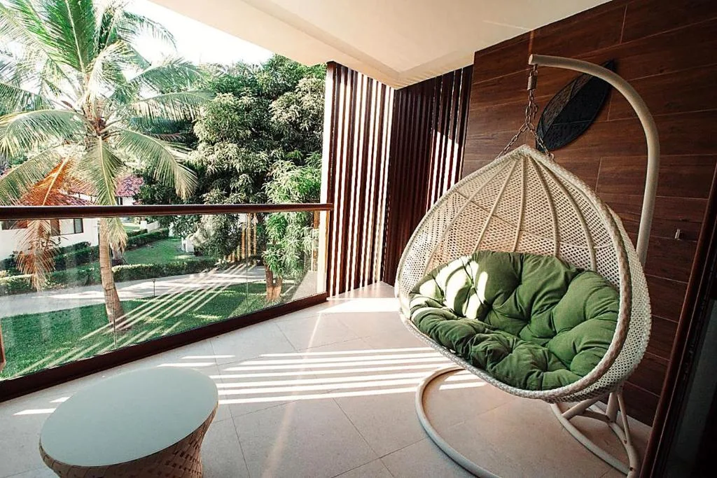 Azura Beach Resort: another view