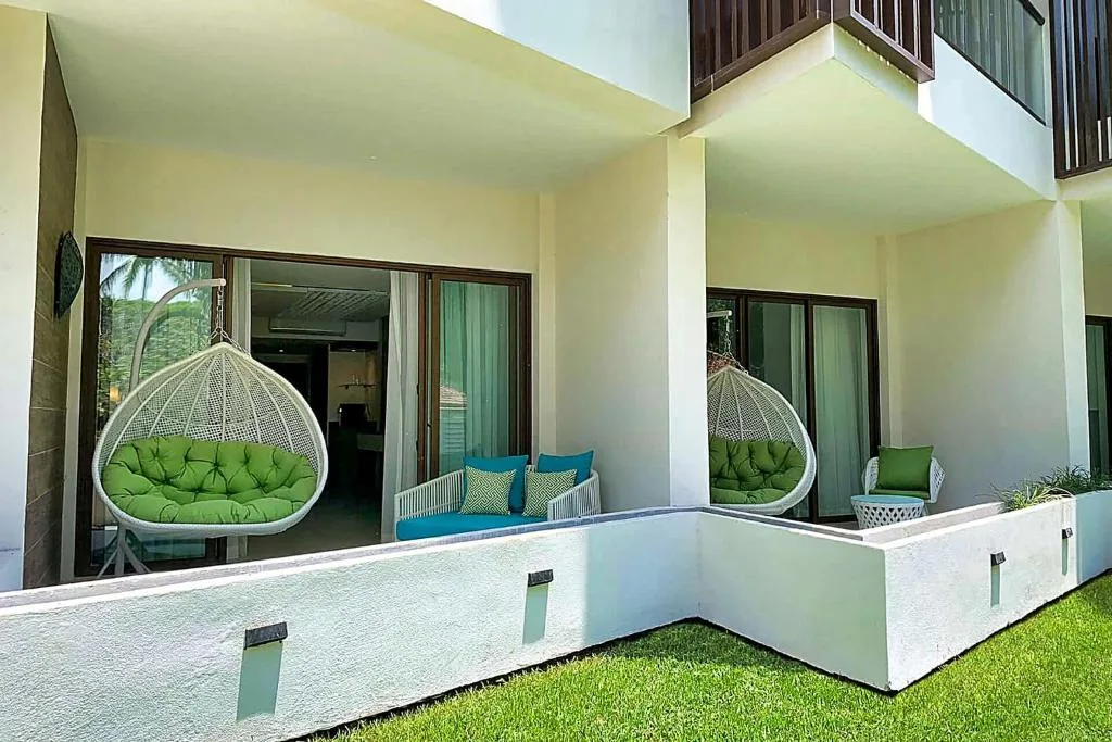 Azura Beach Resort: another view