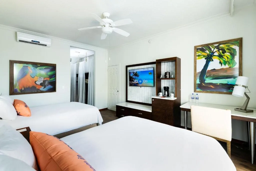 Margaritaville Beach Resort Playa Flamingo: another view