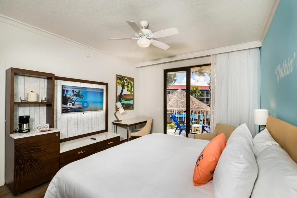 Margaritaville Beach Resort Playa Flamingo: another view