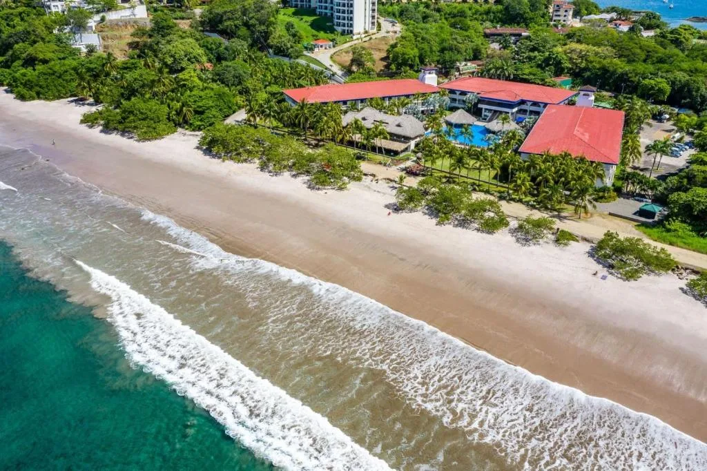 Margaritaville Beach Resort Playa Flamingo: another view