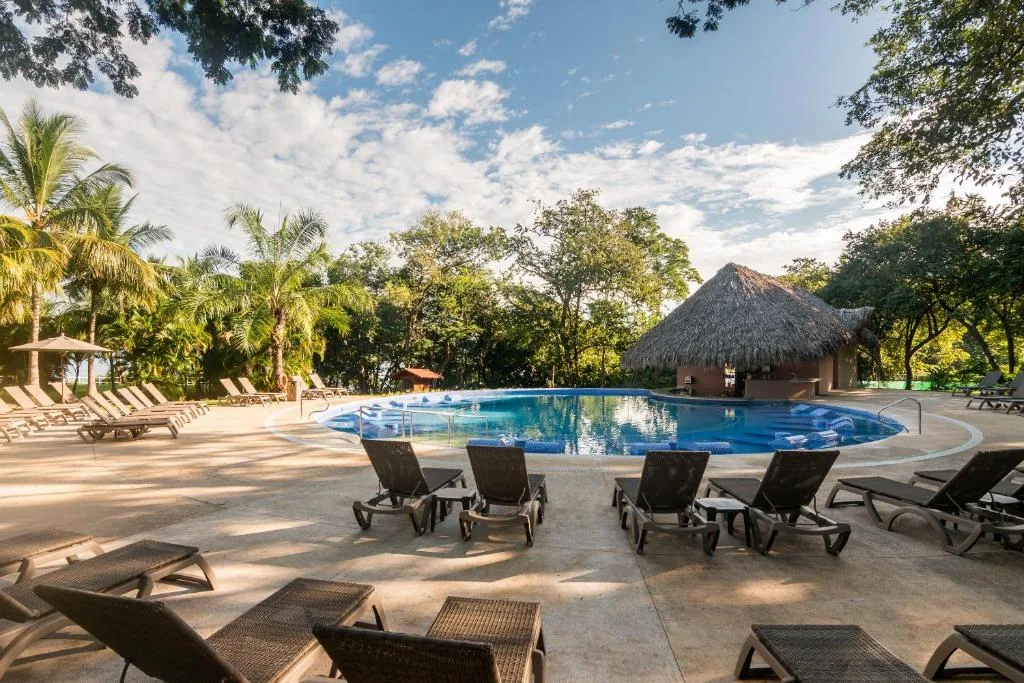 Occidental Papagayo: another view